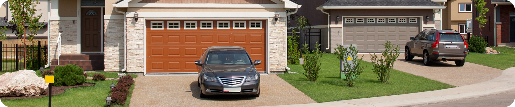 Driveway/Garage
